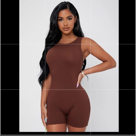 COMFORTABLE ROMPER